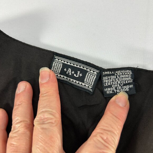 Vintage A.J. Leather Vest Womens Size Medium Woven Leather Rayon Lined Boho FLAW - Picture 5 of 12